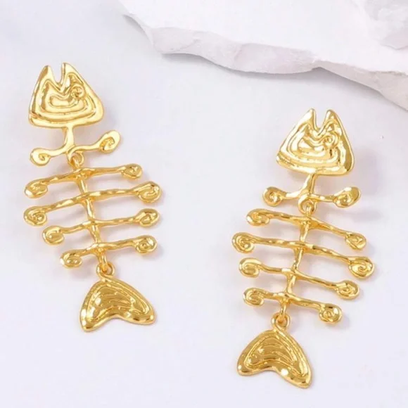 2/$30šµ Fish Earrings Gold Wire Italy Coastal Ocean Beach Mediterranean Sardine - Picture 3 of 12